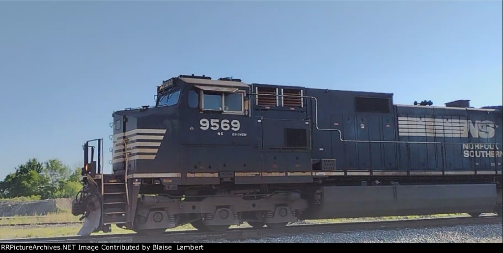 NS 9569